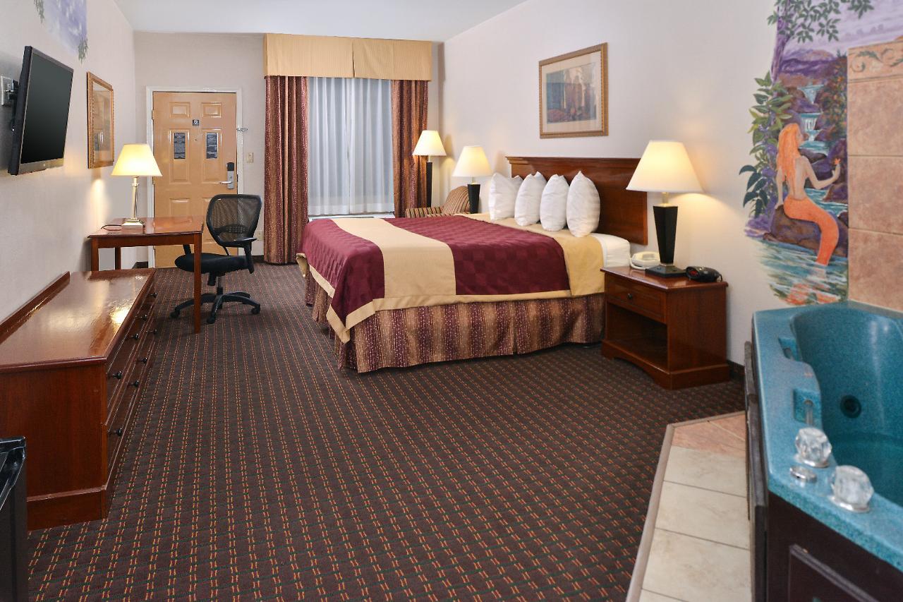 Americas Best Value Inn & Suites San Benito Exterior photo